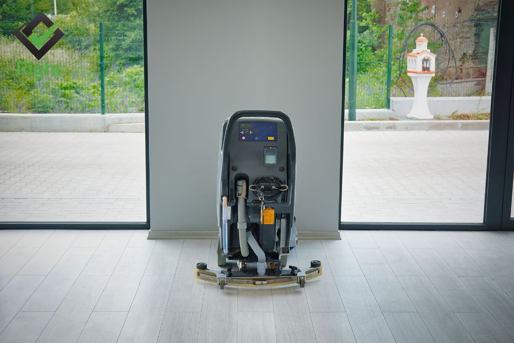 Машина за почистване на под на батерии - Nilfisk BA 531