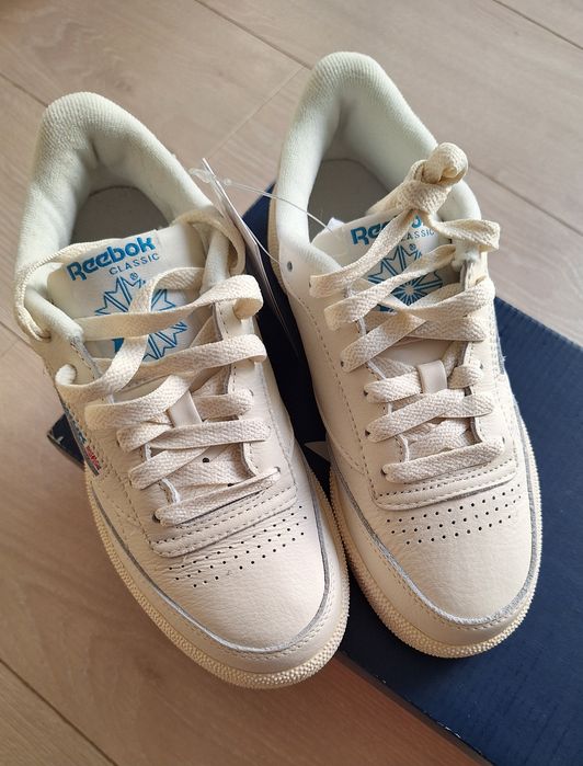 Маратонки REEBOK, нови, номер 34