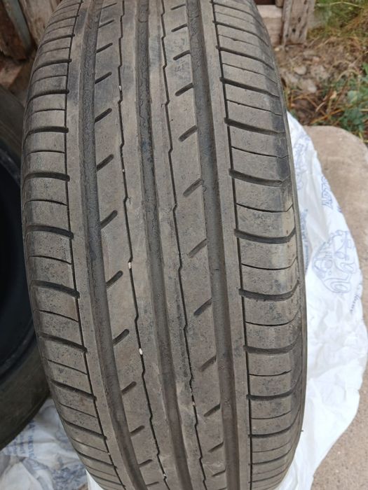 Продам шины 15/195/65