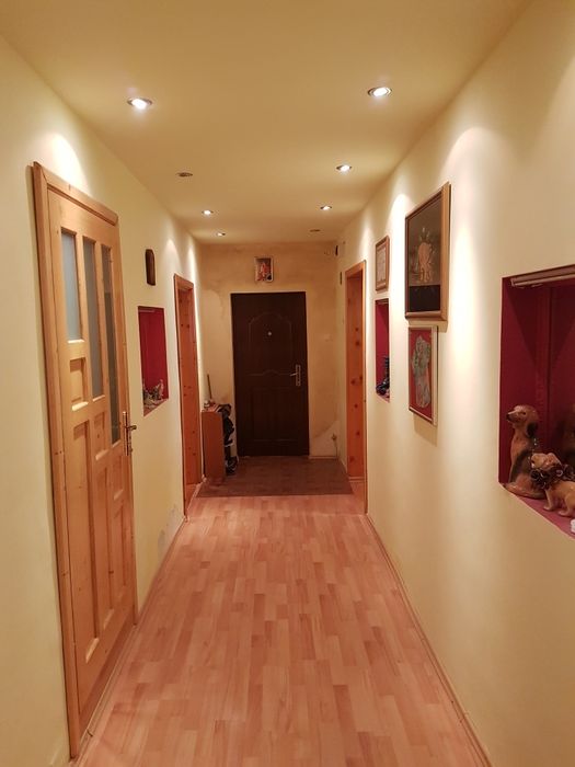 Inchiriez proprietar casă 2 dormitoare, 95 mp