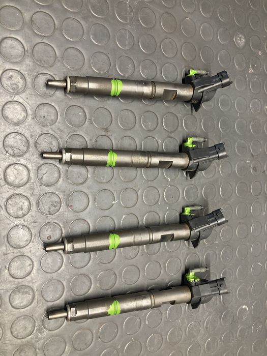 Дюзи за тойота 1.4Д4Д/Toyota 1.4D4D 90кс DENSO 23670–0W020