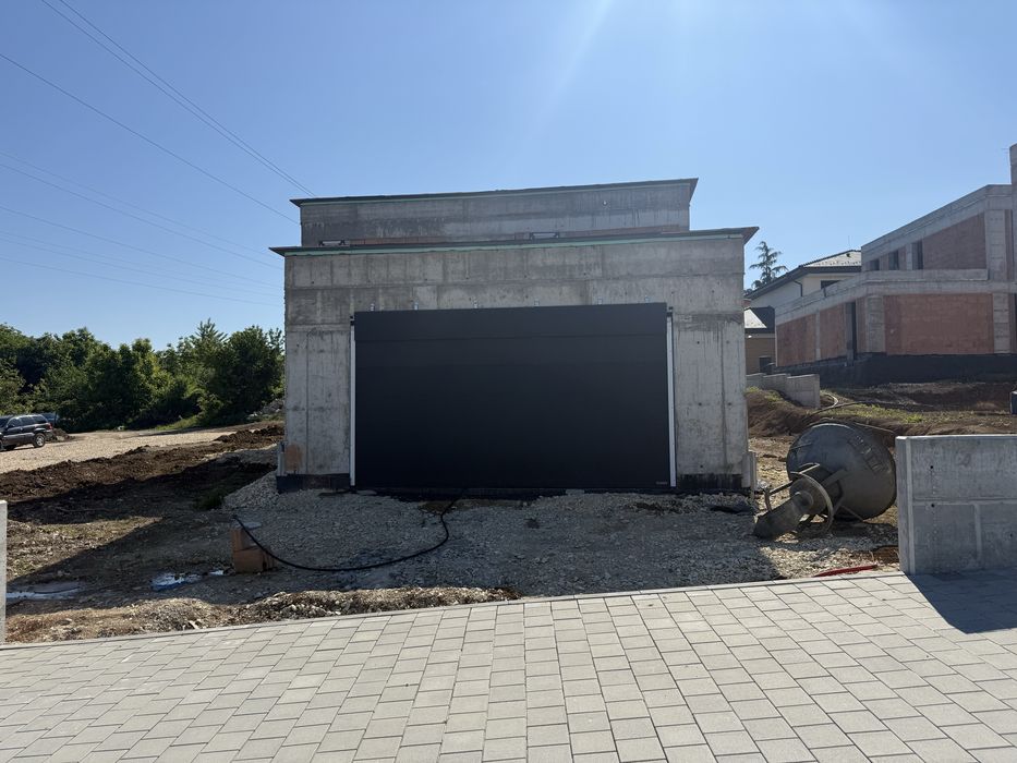 Продава се Къща в с. Ралево, Област Плевен - 257 кв.м за 1467 €/кв.м - Снимка #1