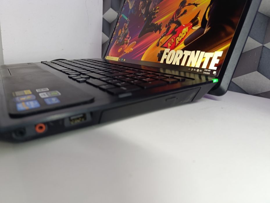 Laptop gaming roblox minecraft Sony vaio 15.6 cu Intel i7 video gt 540 2gb și blu-ray