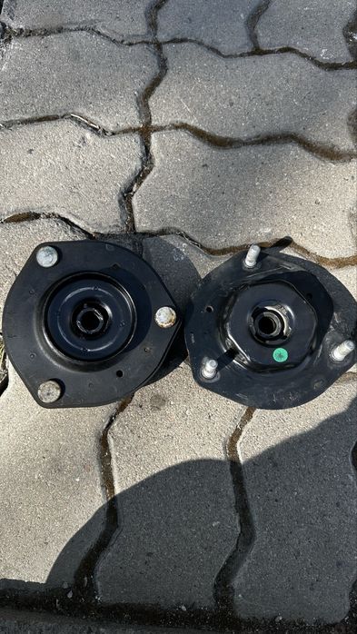 Чашки Оригинал Б/у на Камри 30-35