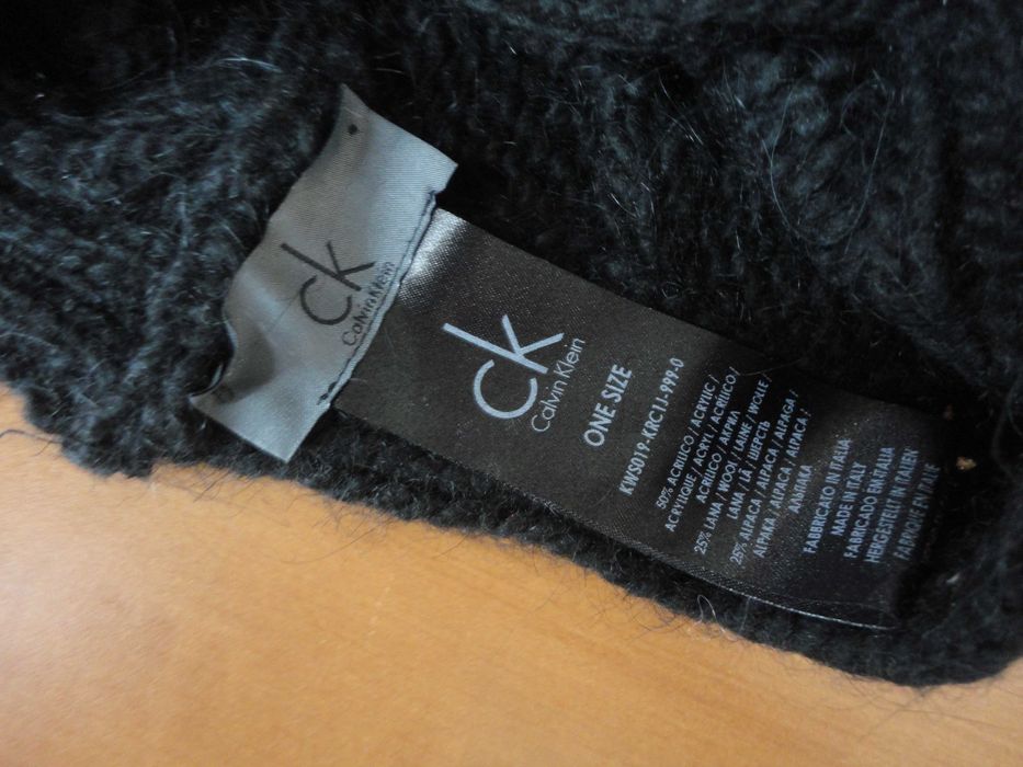 Calvin Klein/нова дамска шапка