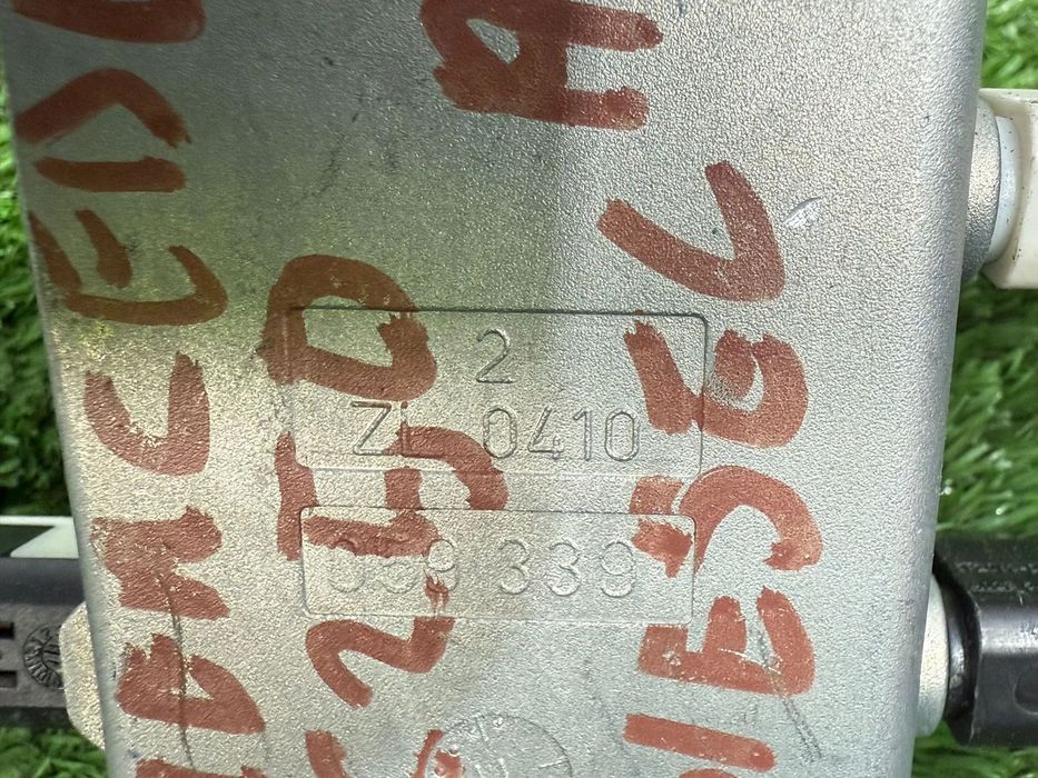 AMPLIFICATOR ANTENA (2 BUC.) MERCEDES BENZ C220 C204 W204 CDI C-CLASS COUPE 2.2 DIESEL 2013 COD OEM A4638203789 2008-2014