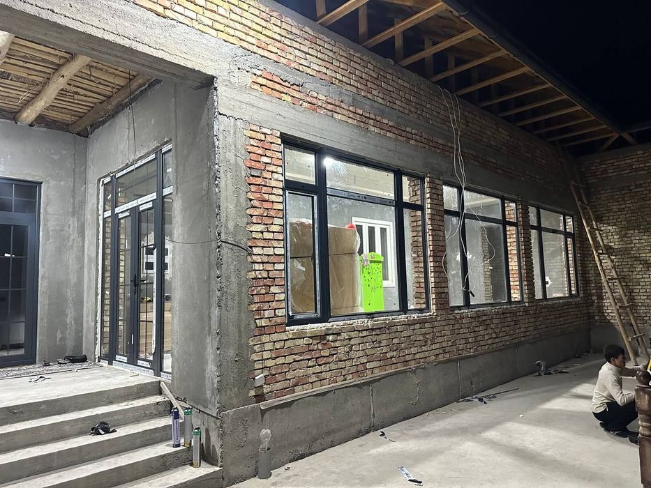 Okna I dveri AKFA Engelberg