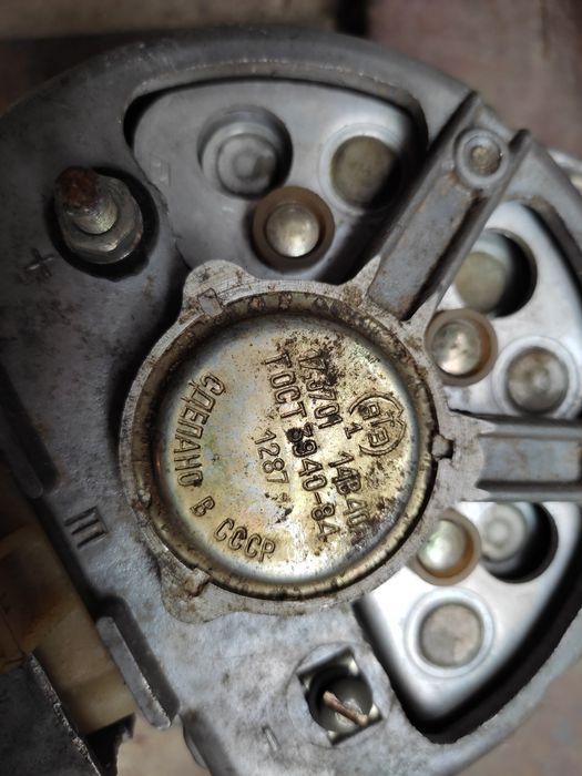 Продам генераторы ЗИЛ газ маз