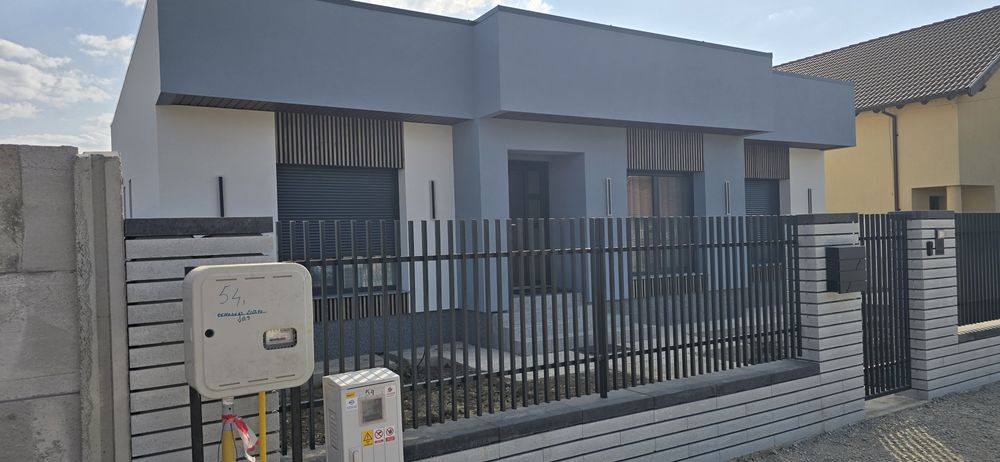 Casă nouă 4 camere drumul nou Santandrei(Gard inclus)