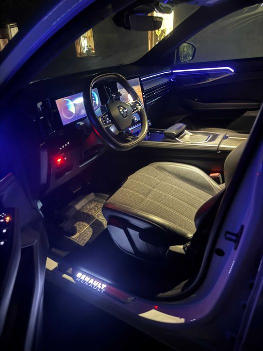 RENAULT Unknown Model 2023 — imagine 4