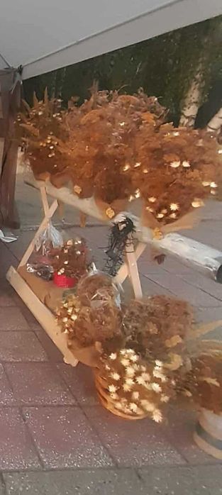 Букети бутикови от сухи цветя