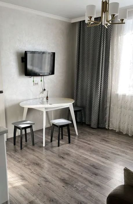 Продам евро 2ком квартиру, пр. Абылай хана