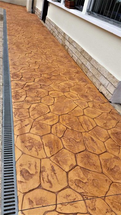 Beton Amprentat , Beton Amprentat în vertical, Beton Elicopterizat