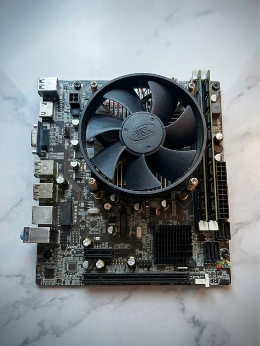 Intel Core i7-3770 / Плата H61 / 16GB RAM