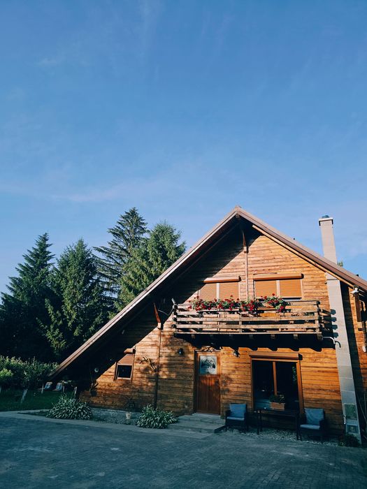 Cabana de inchiriat-valea Avrigului