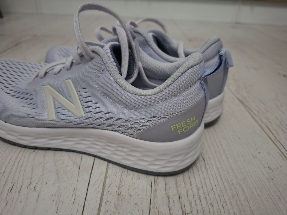 New Balance-Ориг.Детски маратонки Нови!