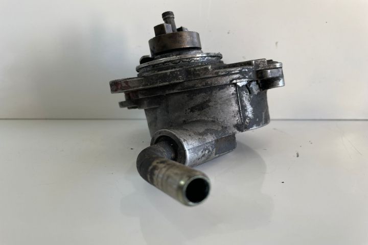 Pompa Vacuum A6112300065 Mercedes-Benz E-Class W210/S210 (facelift) s