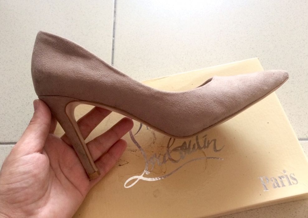 Туфли кроссовки босоножки