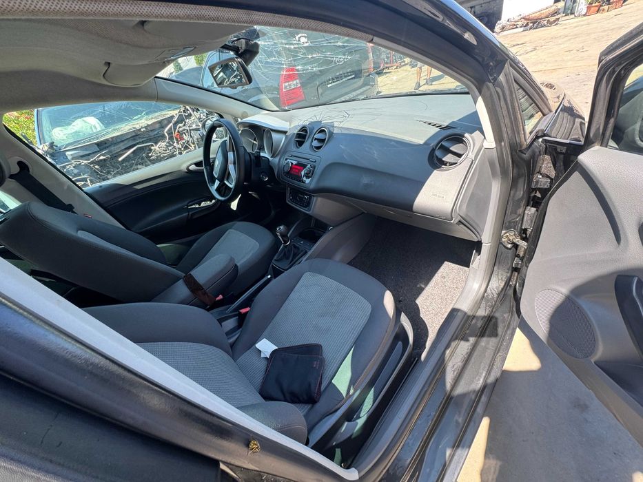 Dezmembram Seat Ibiza 1.2 tdi CFW an fabr 2011