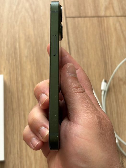 Apple iPhone 13 mini