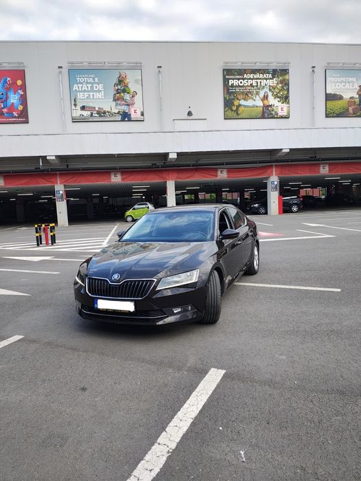 Vând Skoda Superb 2.0 tdi DSG