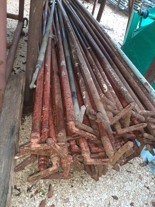 Bare scurte si lungi schela metalica