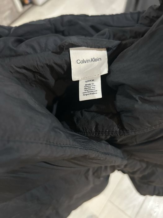Зимно яке Calvin Klein-оригинално