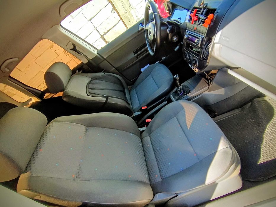 VOLKSWAGEN Polo 2003 — imagine 4