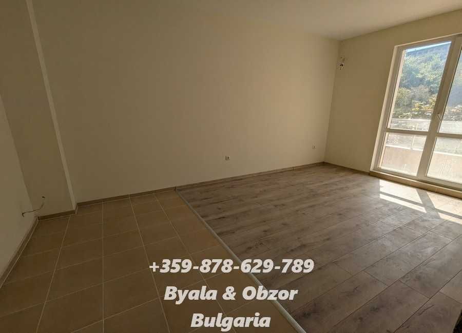 Продава се Двустаен апартамент в Бяла - 54 кв.м за 1073 €/кв.м - Снимка #3