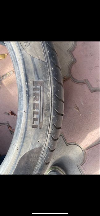 Продам покрышку PIRELLI 275/35 R20