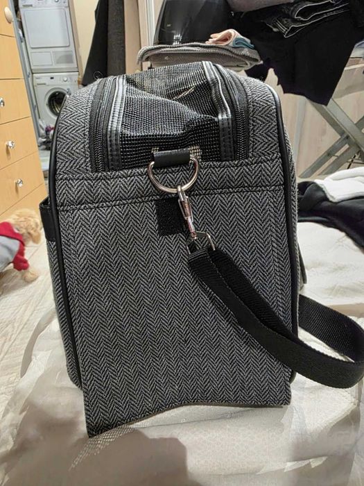 Кучешта чанта за пътуване