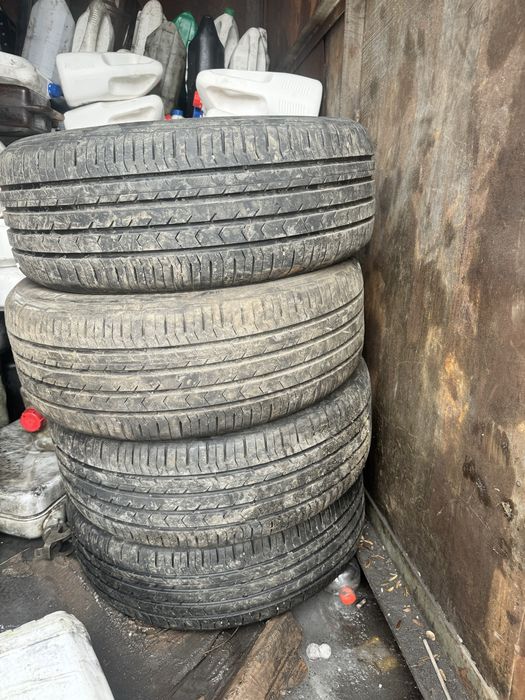 Шины на 17.          .