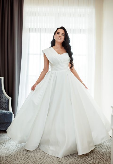 Vând rochie de mireasa