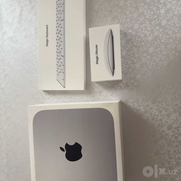 Mac mini m2 8/256 GB