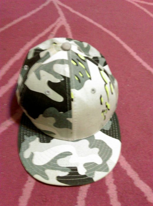 Sapca NEW ERA camo marime 7 1/4 -57.7 cm