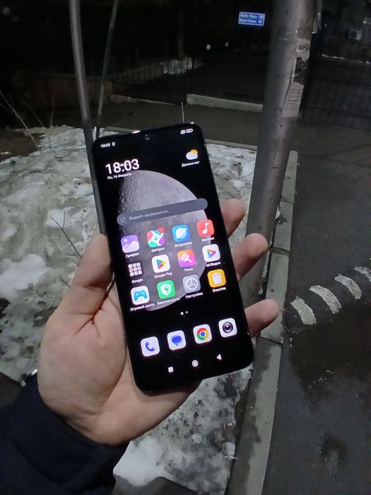 В продаже Redmi Note 12.