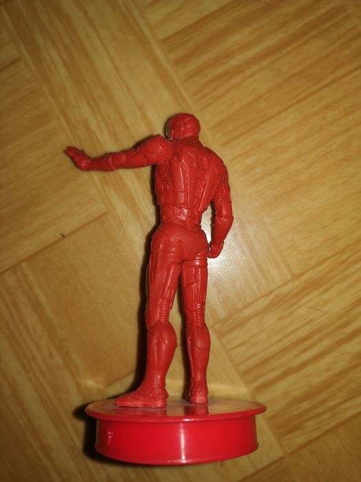 Малка фигура Iron Man