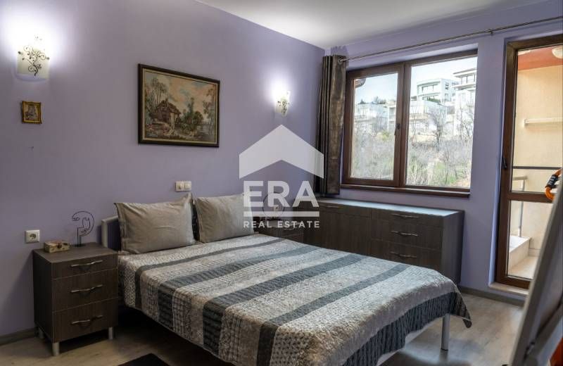 Продава се Тристаен апартамент в Варна, Цветен квартал - 74 кв.м за 2149 €/кв.м - Снимка #6