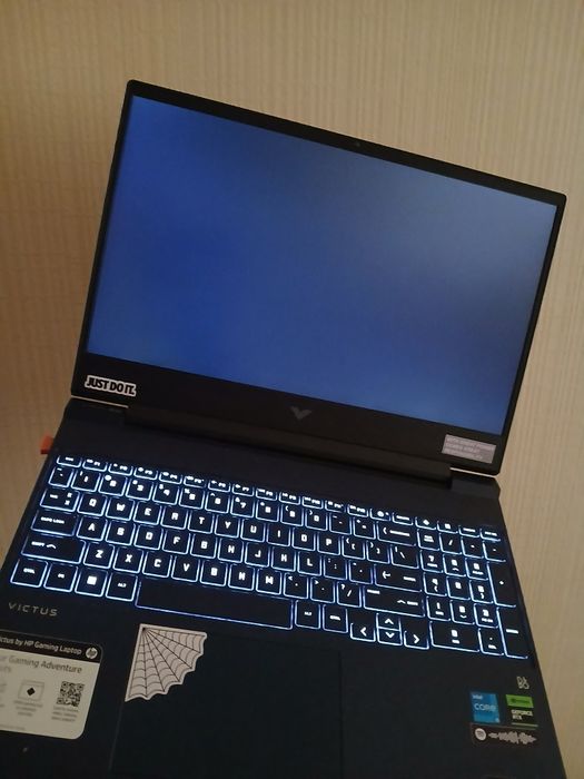 Hp victus noutbuk