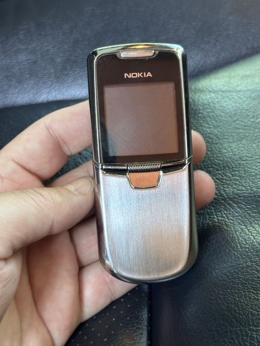 Продам Nokia 8800