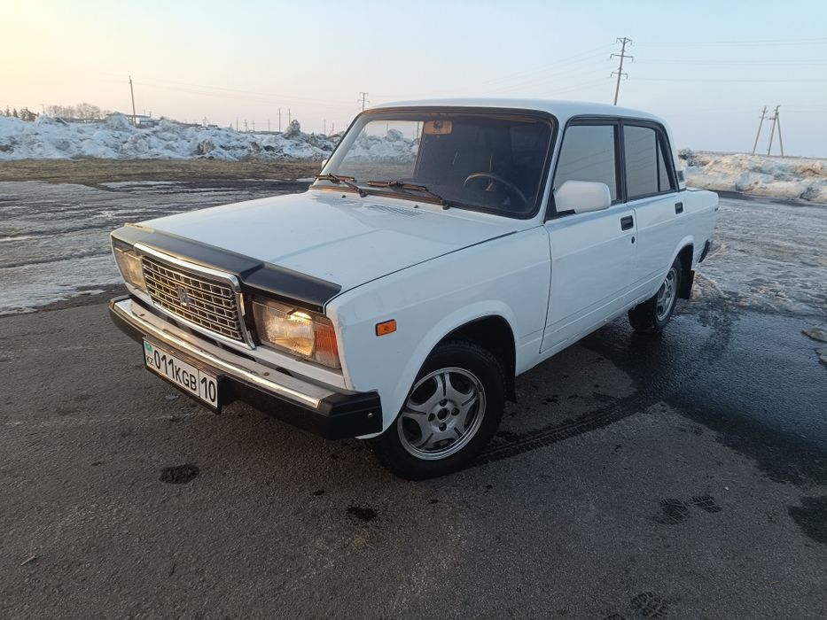 Продам автомобиль ваз 2107
