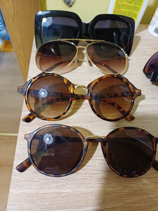 Слънчеви очила без диоптър,всички за 20лв