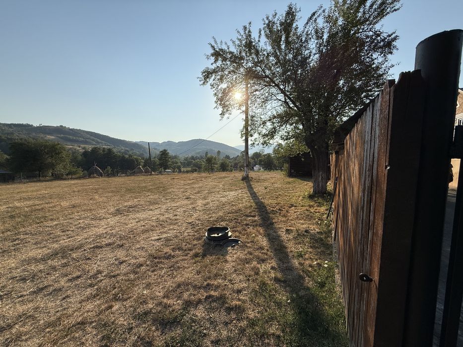 Proprietar, vând casă în comuna Isverna, județul Mehedinti