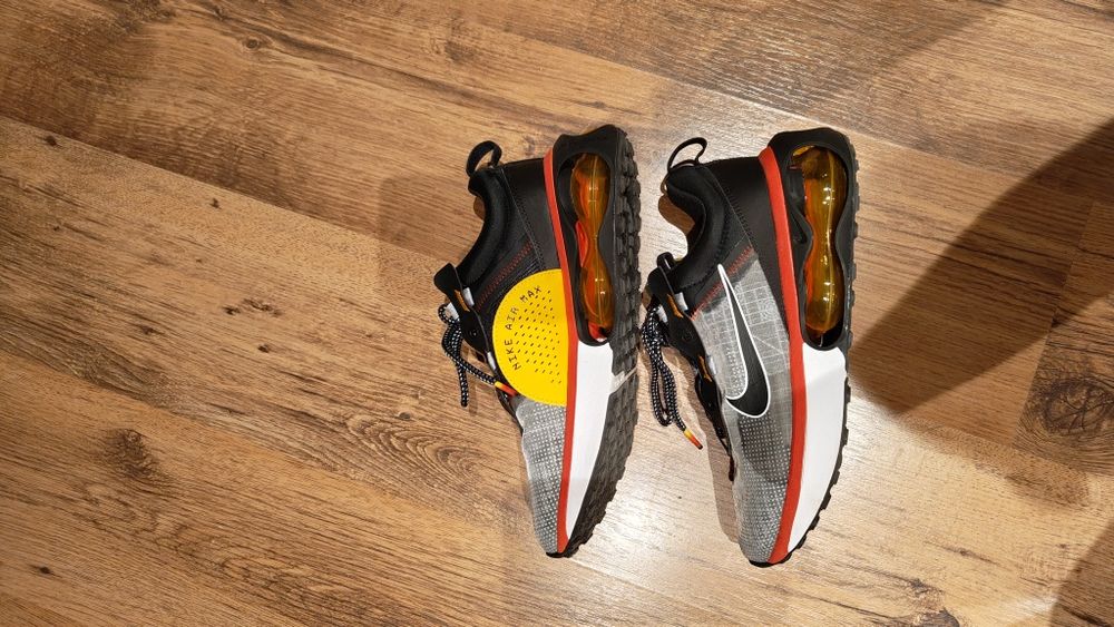 Продавам обувки Nike AirMax 2021, Jordan 1 Mid, Puma Ferrari