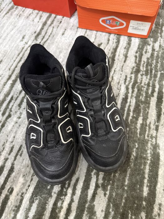 Продаю кроссовки