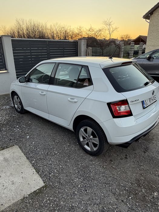 Vand Skoda Fabia 3, 2015, 1.0 benzina