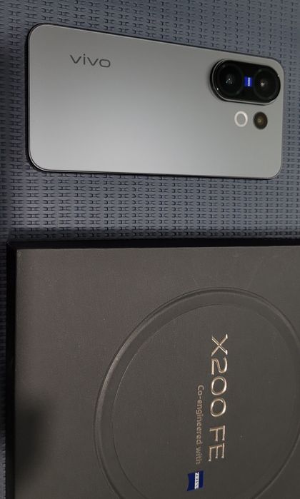 Oppo A6 Pro / VIVO X 200 FE