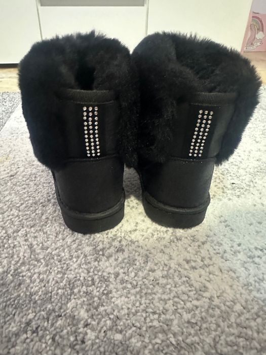 Детски пухени  боти за момиче номер 33
