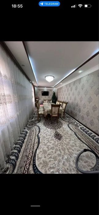 Srochna Qarshida hovli sotiladi Gaz svet suvi yaxshi