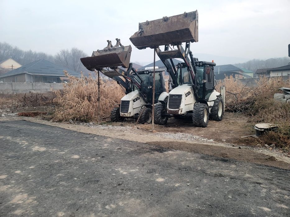Hidromek 102b 2012